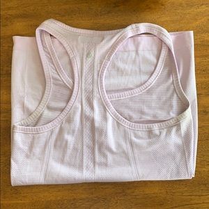 Lululemon Swiftly Tech Razorback